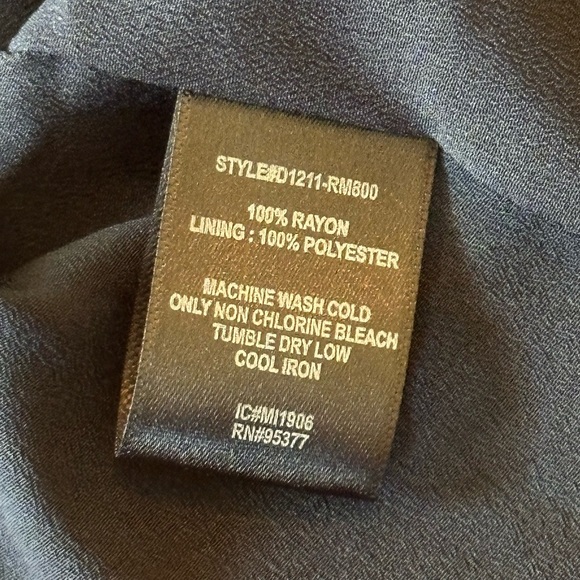 Sanctuary Navy Floral Wrap Mini Dress Size 8 | Classic Brunch Everyday Dress - Picture 7 of 7